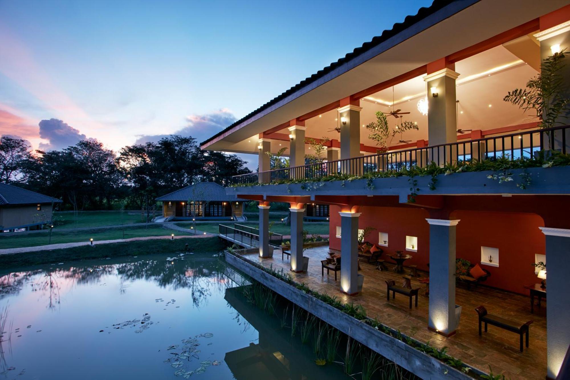 ซีร็อค เดอะ คิง โดเมน โฮเต็ล Hotel สิกิริยา ภายนอก รูปภาพ