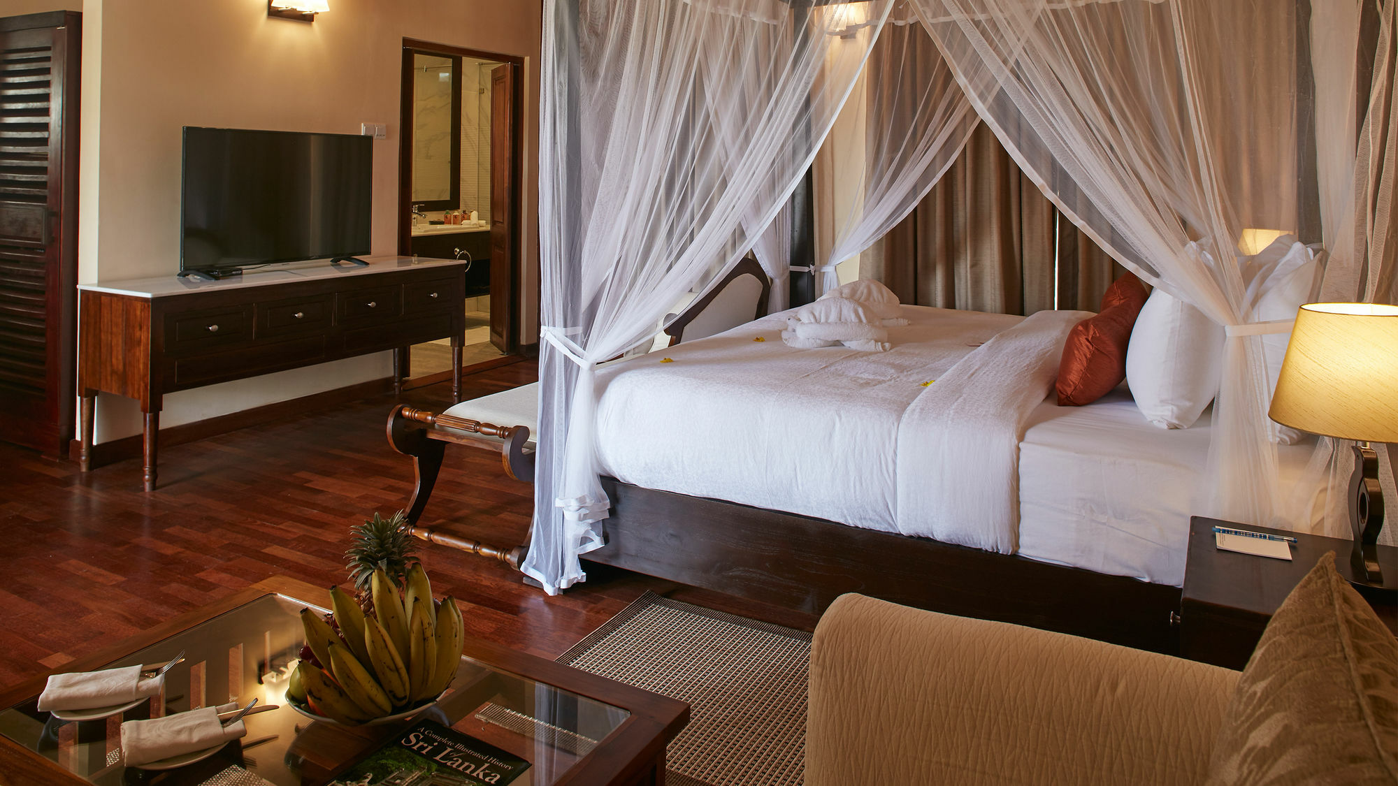 ซีร็อค เดอะ คิง โดเมน โฮเต็ล Hotel สิกิริยา ภายนอก รูปภาพ